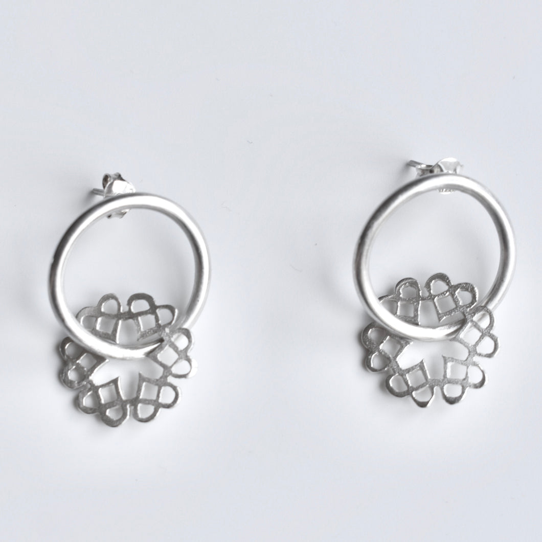 Hoop and hearts earrings