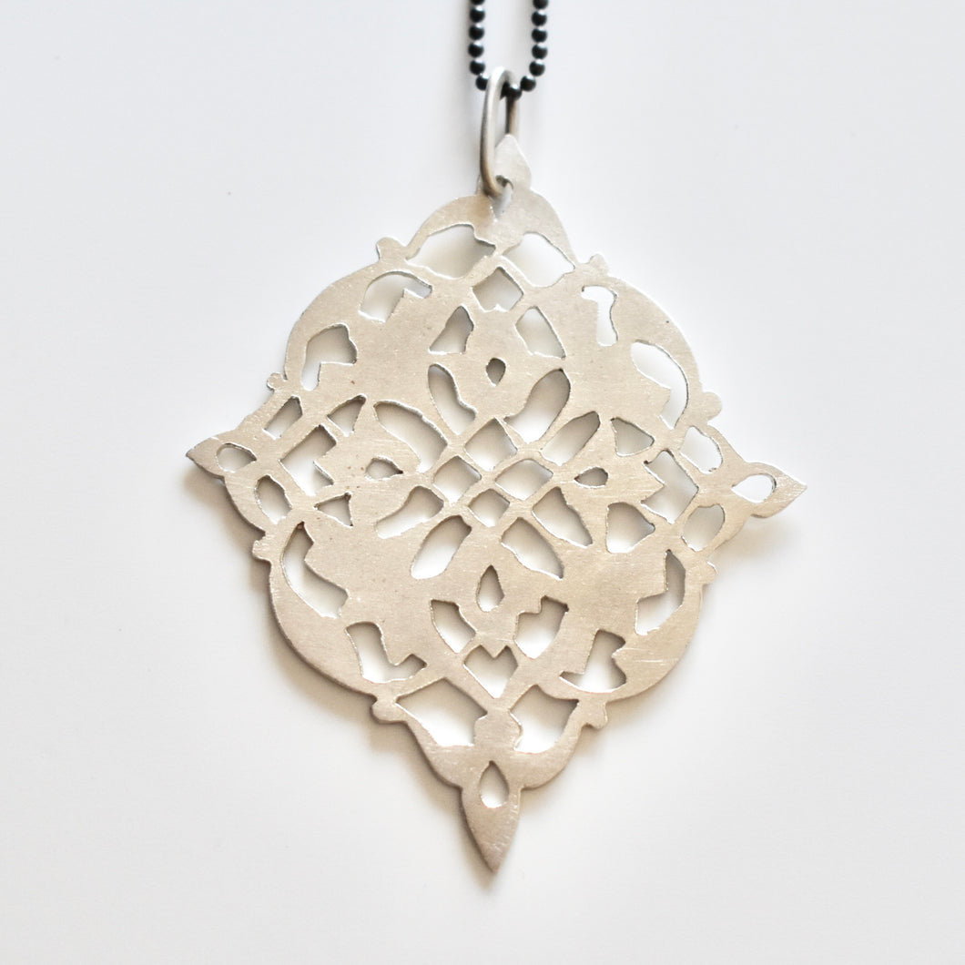 Turkish ornamental diamond motif