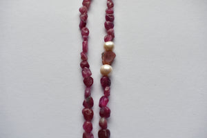 Pink tourmaline and daisy necklace